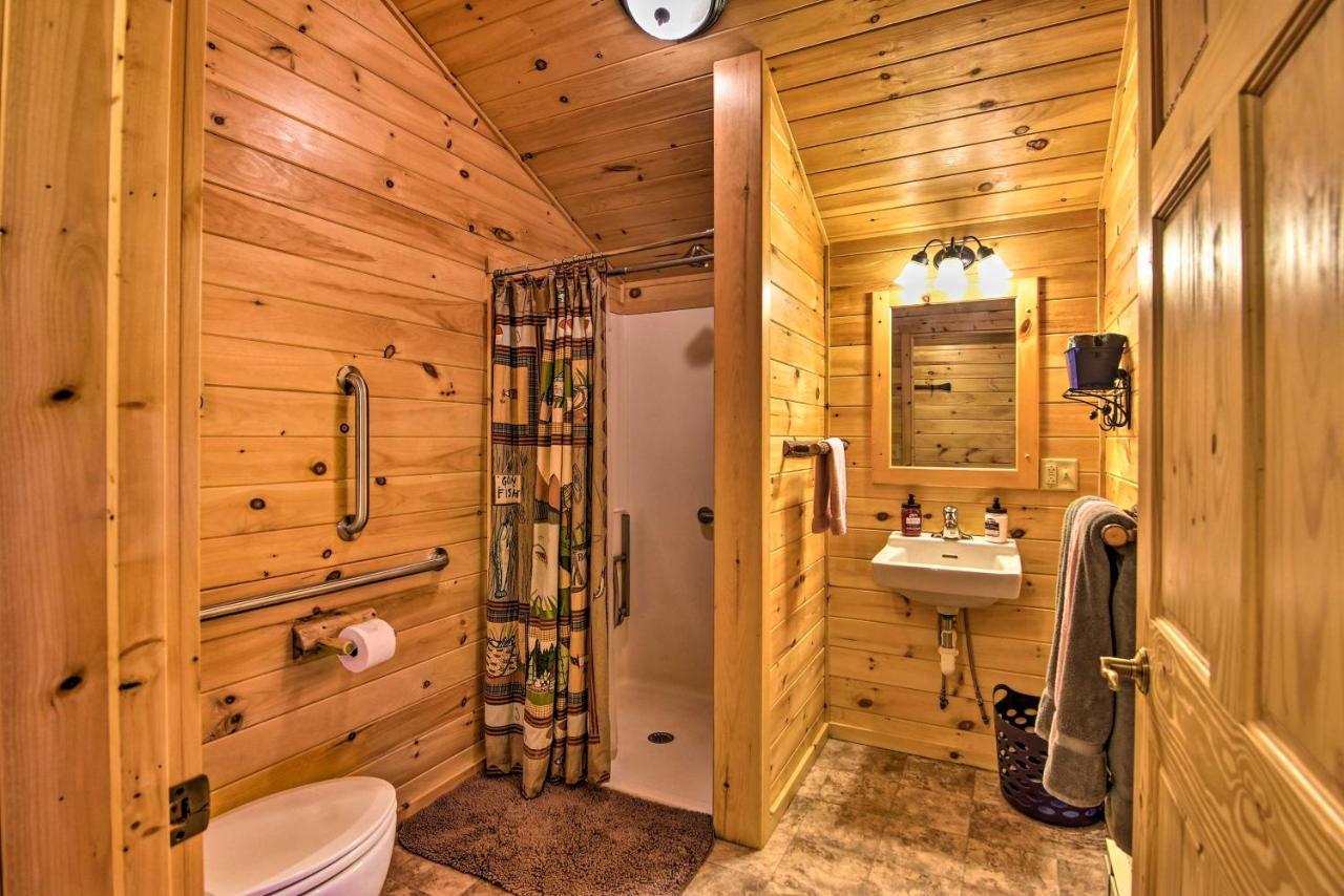 Rural Cabin Hideaway With Fire Pit And Mtn Views! Parsons Exterior photo